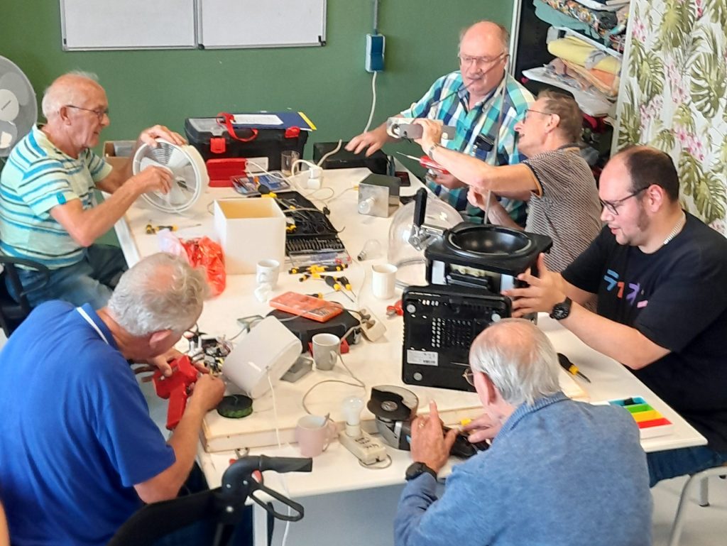 Medewerkers repaircafé